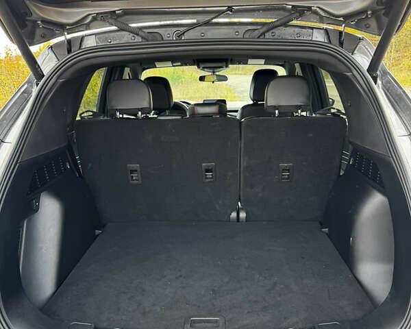 Серый Форд Эскейп, объемом двигателя 2.5 л и пробегом 22 тыс. км за 26000 $, фото 19 на Automoto.ua