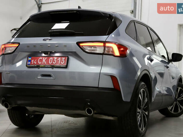 Серый Форд Эскейп, объемом двигателя 1.5 л и пробегом 126 тыс. км за 17800 $, фото 3 на Automoto.ua