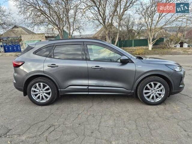 Серый Форд Эскейп, объемом двигателя 2.49 л и пробегом 44 тыс. км за 35000 $, фото 3 на Automoto.ua