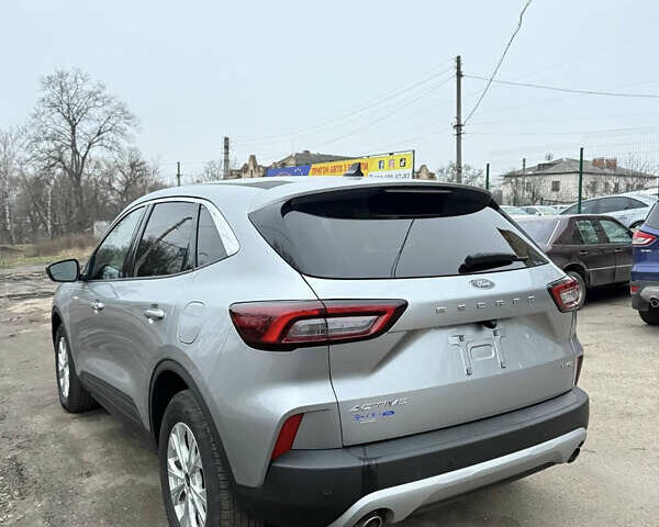 Серый Форд Эскейп, объемом двигателя 1.5 л и пробегом 53 тыс. км за 21000 $, фото 5 на Automoto.ua