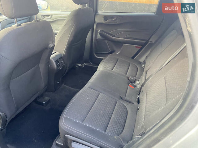 Сірий Форд Ескейп, об'ємом двигуна 1.5 л та пробігом 178 тис. км за 14500 $, фото 9 на Automoto.ua