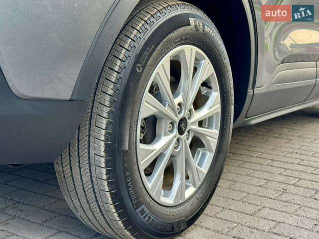 Серый Форд Эскейп, объемом двигателя 2.5 л и пробегом 19 тыс. км за 24900 $, фото 38 на Automoto.ua