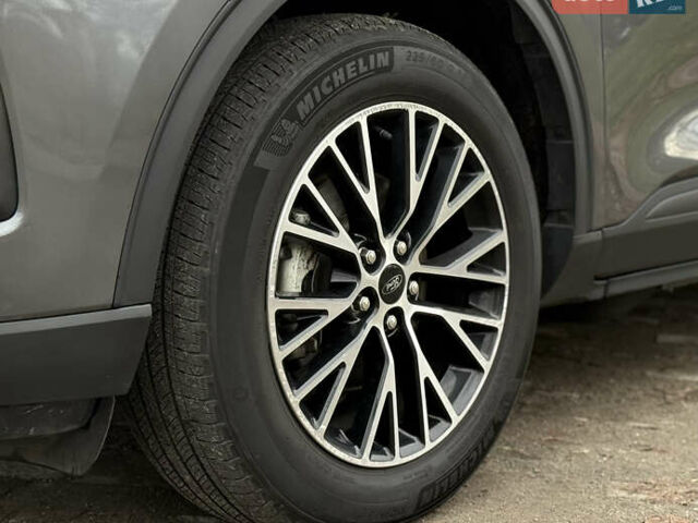 Сірий Форд Ескейп, об'ємом двигуна 2.5 л та пробігом 37 тис. км за 27500 $, фото 13 на Automoto.ua