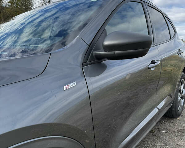 Серый Форд Эскейп, объемом двигателя 2.5 л и пробегом 22 тыс. км за 26000 $, фото 5 на Automoto.ua