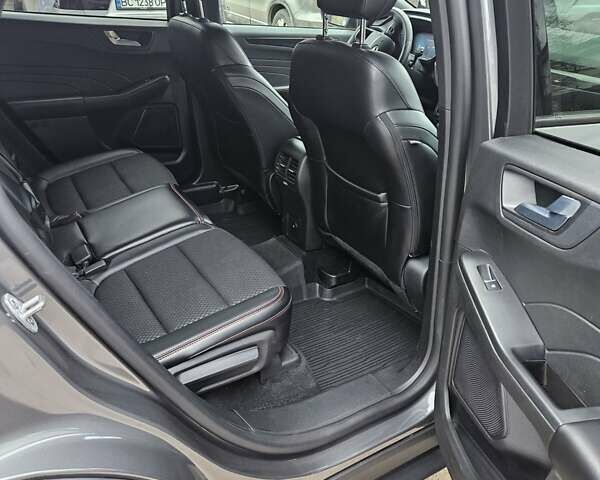 Серый Форд Эскейп, объемом двигателя 1.5 л и пробегом 57 тыс. км за 20500 $, фото 19 на Automoto.ua