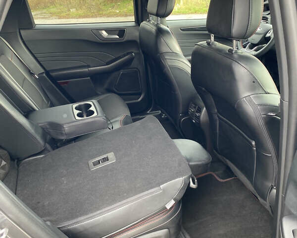 Серый Форд Эскейп, объемом двигателя 2.5 л и пробегом 9 тыс. км за 27900 $, фото 29 на Automoto.ua