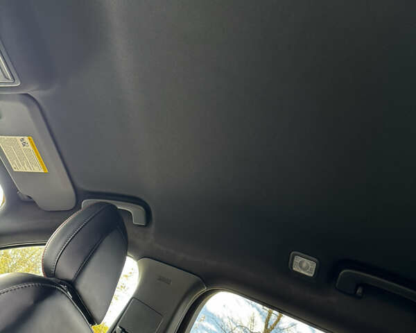 Серый Форд Эскейп, объемом двигателя 2.5 л и пробегом 22 тыс. км за 26000 $, фото 20 на Automoto.ua