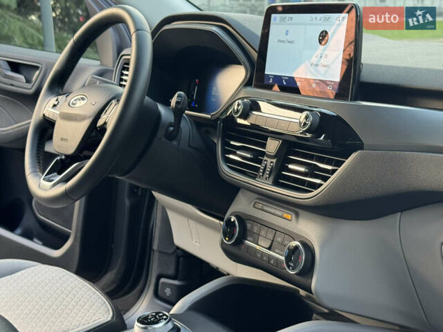 Серый Форд Эскейп, объемом двигателя 2.5 л и пробегом 19 тыс. км за 26700 $, фото 30 на Automoto.ua