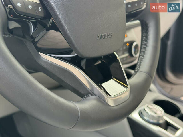 Серый Форд Эскейп, объемом двигателя 2.5 л и пробегом 19 тыс. км за 24900 $, фото 44 на Automoto.ua