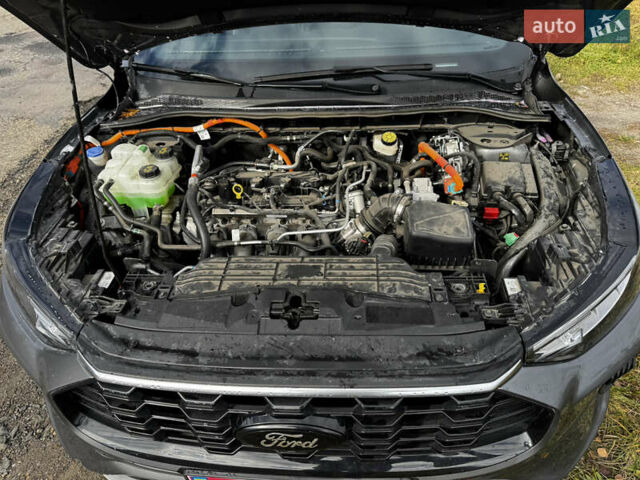 Серый Форд Эскейп, объемом двигателя 2.5 л и пробегом 22 тыс. км за 26000 $, фото 21 на Automoto.ua