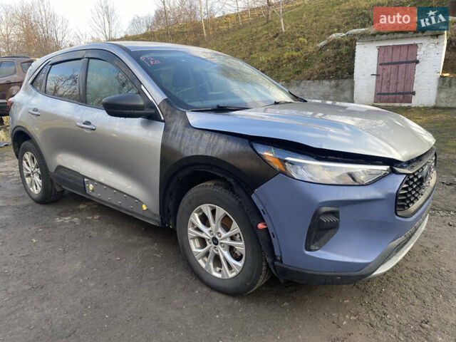 Сірий Форд Ескейп, об'ємом двигуна 1.5 л та пробігом 178 тис. км за 14500 $, фото 3 на Automoto.ua