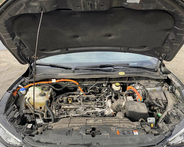 Серый Форд Эскейп, объемом двигателя 2.5 л и пробегом 9 тыс. км за 27900 $, фото 11 на Automoto.ua