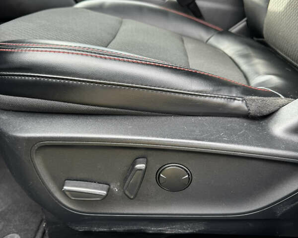 Серый Форд Эскейп, объемом двигателя 2.5 л и пробегом 22 тыс. км за 26000 $, фото 12 на Automoto.ua