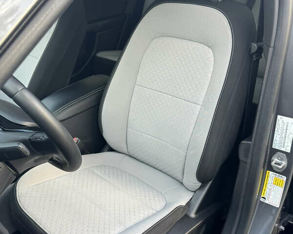 Серый Форд Эскейп, объемом двигателя 2.5 л и пробегом 19 тыс. км за 26700 $, фото 18 на Automoto.ua