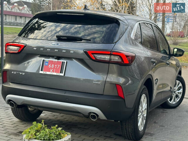 Серый Форд Эскейп, объемом двигателя 2.5 л и пробегом 19 тыс. км за 26700 $, фото 10 на Automoto.ua