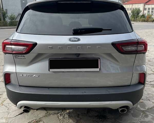 Сірий Форд Ескейп, об'ємом двигуна 0 л та пробігом 11 тис. км за 20000 $, фото 5 на Automoto.ua