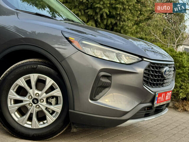 Серый Форд Эскейп, объемом двигателя 2.5 л и пробегом 19 тыс. км за 24900 $, фото 14 на Automoto.ua