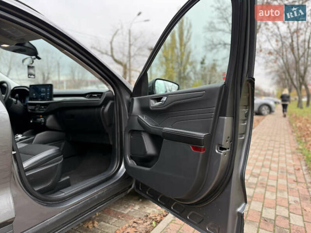 Сірий Форд Ескейп, об'ємом двигуна 2.5 л та пробігом 37 тис. км за 27500 $, фото 18 на Automoto.ua