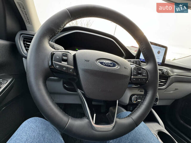 Серый Форд Эскейп, объемом двигателя 2.5 л и пробегом 19 тыс. км за 24900 $, фото 70 на Automoto.ua