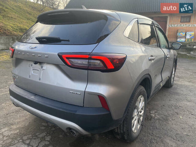 Сірий Форд Ескейп, об'ємом двигуна 1.5 л та пробігом 178 тис. км за 14500 $, фото 6 на Automoto.ua