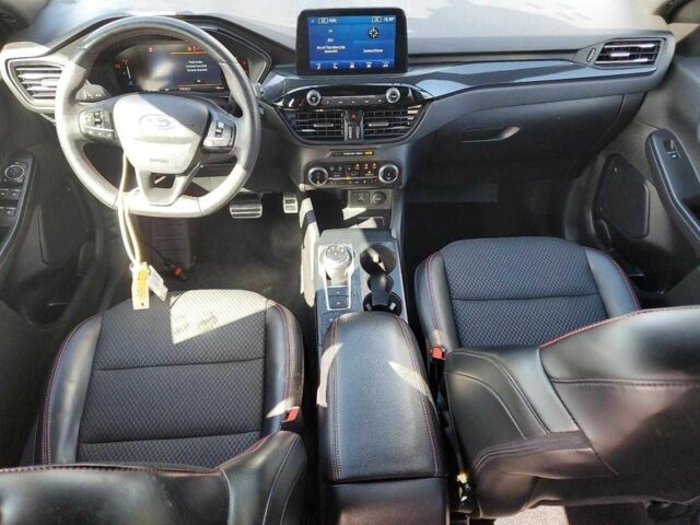 Серый Форд Эскейп, объемом двигателя 2.5 л и пробегом 12 тыс. км за 21500 $, фото 7 на Automoto.ua