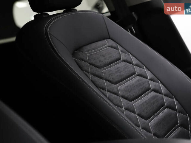 Серый Форд Эскейп, объемом двигателя 1.5 л и пробегом 126 тыс. км за 17800 $, фото 97 на Automoto.ua