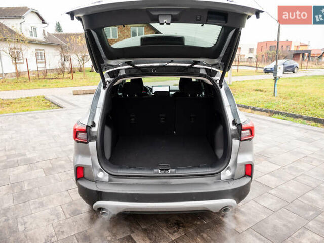 Серый Форд Эскейп, объемом двигателя 0 л и пробегом 1 тыс. км за 21450 $, фото 40 на Automoto.ua