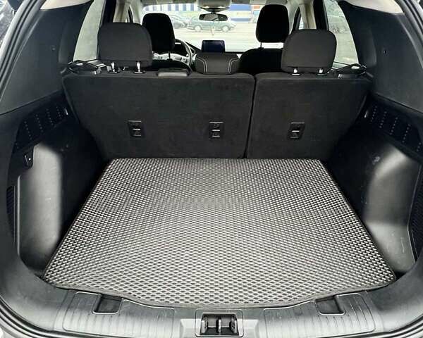 Серый Форд Эскейп, объемом двигателя 1.5 л и пробегом 47 тыс. км за 21500 $, фото 8 на Automoto.ua