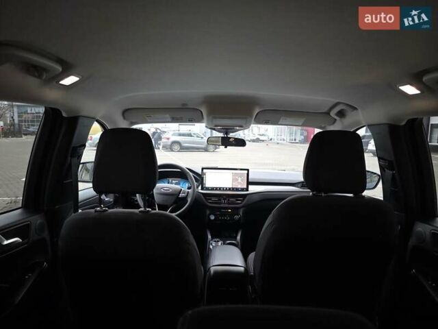 Серый Форд Эскейп, объемом двигателя 1.5 л и пробегом 14 тыс. км за 21700 $, фото 1 на Automoto.ua