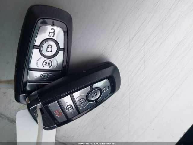 Сірий Форд Ескейп, об'ємом двигуна 2.5 л та пробігом 9 тис. км за 5600 $, фото 10 на Automoto.ua