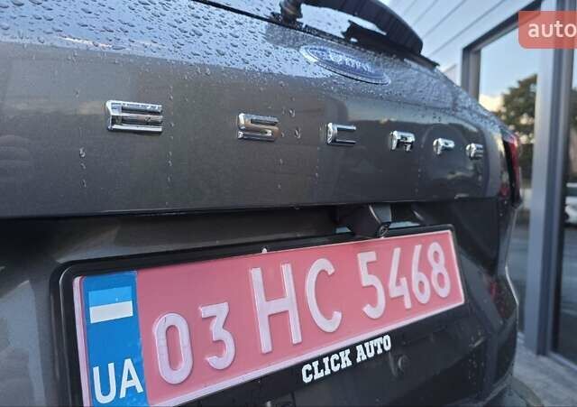 Серый Форд Эскейп, объемом двигателя 1.5 л и пробегом 8 тыс. км за 21300 $, фото 6 на Automoto.ua