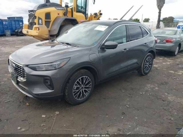 Сірий Форд Ескейп, об'ємом двигуна 2.5 л та пробігом 9 тис. км за 5600 $, фото 1 на Automoto.ua