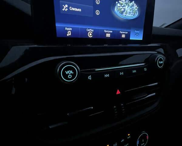 Серый Форд Эскейп, объемом двигателя 1.5 л и пробегом 56 тыс. км за 21799 $, фото 23 на Automoto.ua