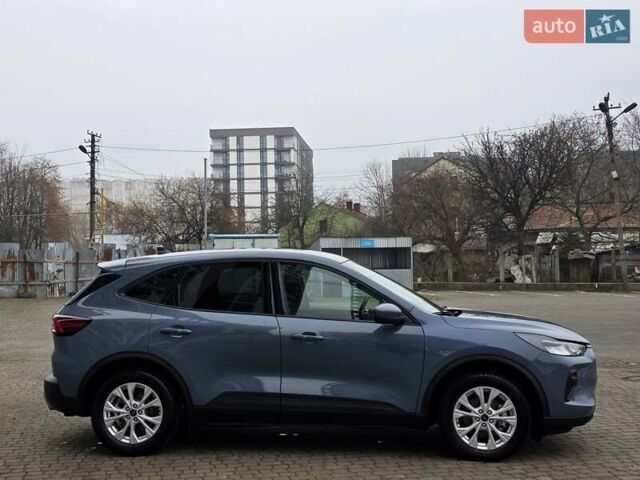 Серый Форд Эскейп, объемом двигателя 1.5 л и пробегом 14 тыс. км за 21700 $, фото 4 на Automoto.ua