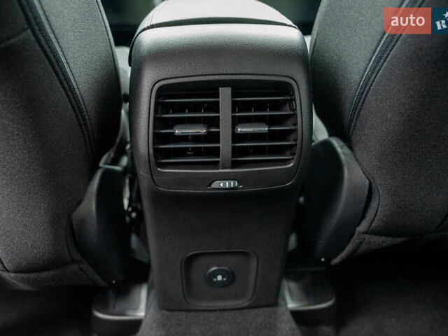 Серый Форд Эскейп, объемом двигателя 0 л и пробегом 1 тыс. км за 21450 $, фото 38 на Automoto.ua