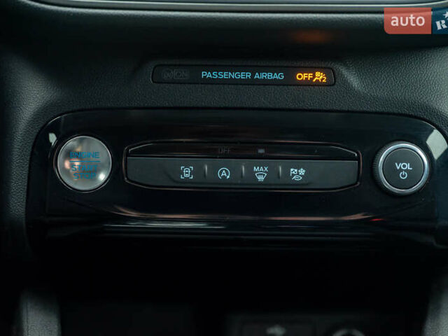 Серый Форд Эскейп, объемом двигателя 0 л и пробегом 1 тыс. км за 21450 $, фото 24 на Automoto.ua