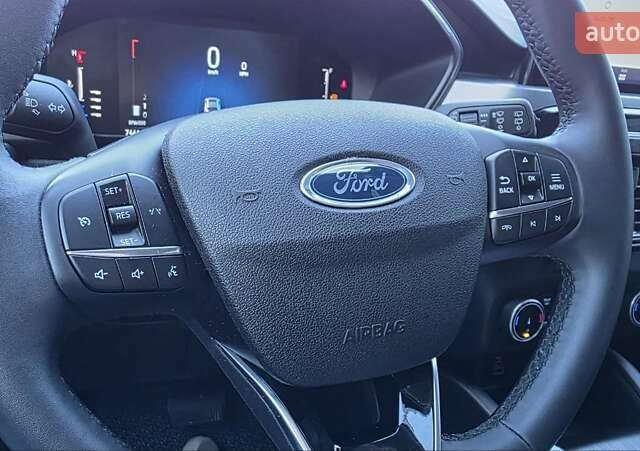 Серый Форд Эскейп, объемом двигателя 1.5 л и пробегом 8 тыс. км за 21300 $, фото 16 на Automoto.ua