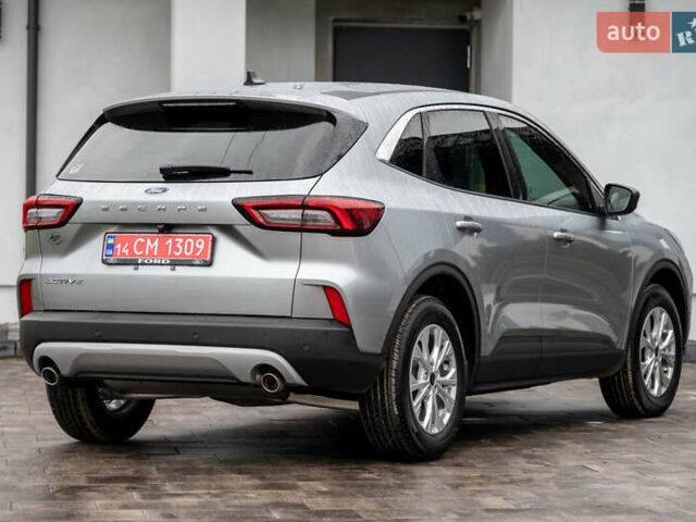 Серый Форд Эскейп, объемом двигателя 0 л и пробегом 1 тыс. км за 21450 $, фото 8 на Automoto.ua