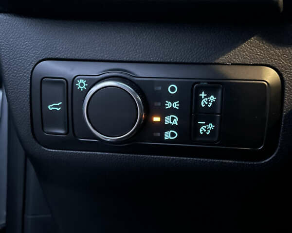 Серый Форд Эскейп, объемом двигателя 1.5 л и пробегом 56 тыс. км за 21799 $, фото 20 на Automoto.ua