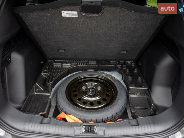 Серый Форд Эскейп, объемом двигателя 0 л и пробегом 1 тыс. км за 21450 $, фото 42 на Automoto.ua