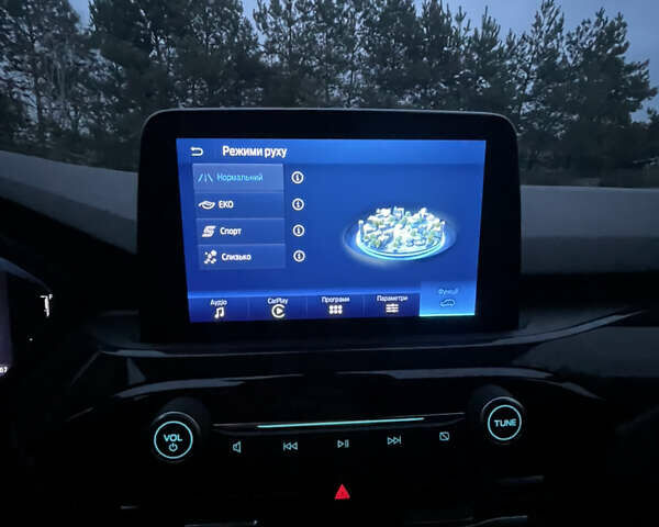 Серый Форд Эскейп, объемом двигателя 1.5 л и пробегом 56 тыс. км за 21799 $, фото 24 на Automoto.ua