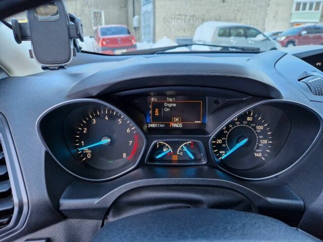 Синий Форд Эскейп, объемом двигателя 2.5 л и пробегом 250 тыс. км за 10312 $, фото 9 на Automoto.ua