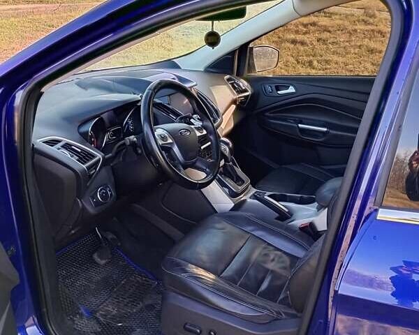 Синий Форд Эскейп, объемом двигателя 1.6 л и пробегом 290 тыс. км за 8500 $, фото 5 на Automoto.ua