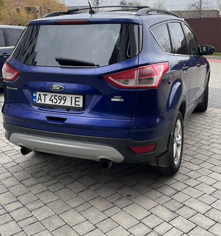 Синий Форд Эскейп, объемом двигателя 2 л и пробегом 124 тыс. км за 9600 $, фото 4 на Automoto.ua