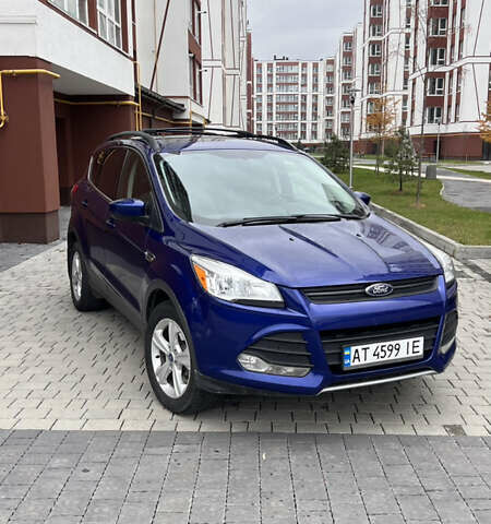 Синий Форд Эскейп, объемом двигателя 2 л и пробегом 124 тыс. км за 9600 $, фото 2 на Automoto.ua