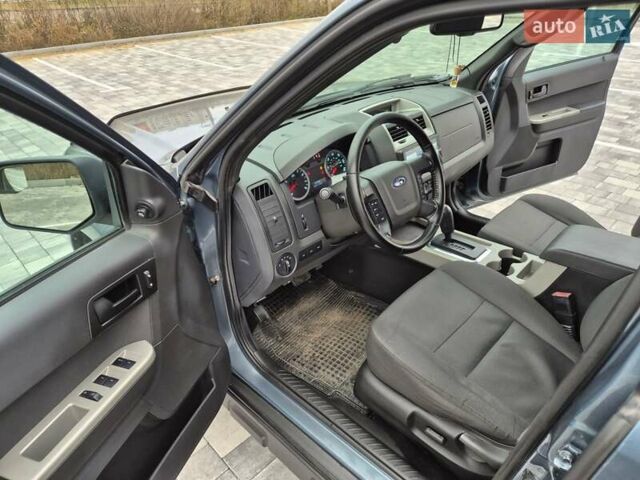 Синій Форд Ескейп, об'ємом двигуна 2.98 л та пробігом 160 тис. км за 8500 $, фото 17 на Automoto.ua