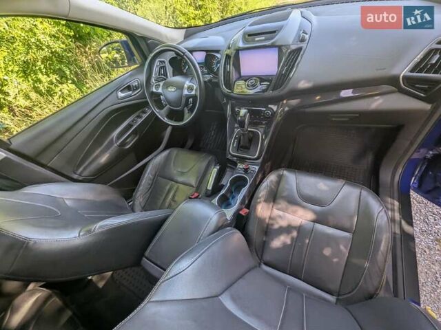 Синий Форд Эскейп, объемом двигателя 2 л и пробегом 215 тыс. км за 9600 $, фото 7 на Automoto.ua