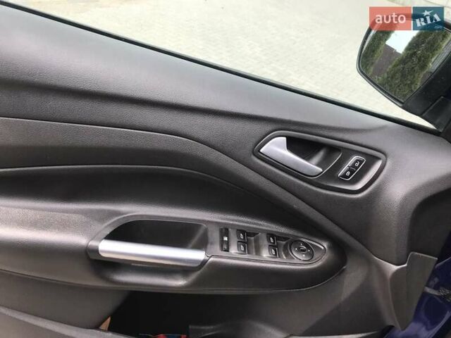 Синий Форд Эскейп, объемом двигателя 1.6 л и пробегом 218 тыс. км за 8700 $, фото 12 на Automoto.ua