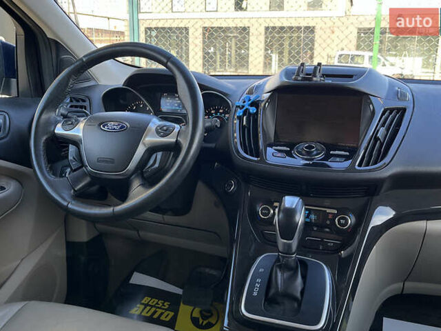 Синий Форд Эскейп, объемом двигателя 2 л и пробегом 162 тыс. км за 11000 $, фото 10 на Automoto.ua