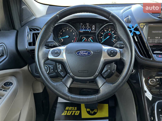 Синий Форд Эскейп, объемом двигателя 2 л и пробегом 162 тыс. км за 11000 $, фото 8 на Automoto.ua